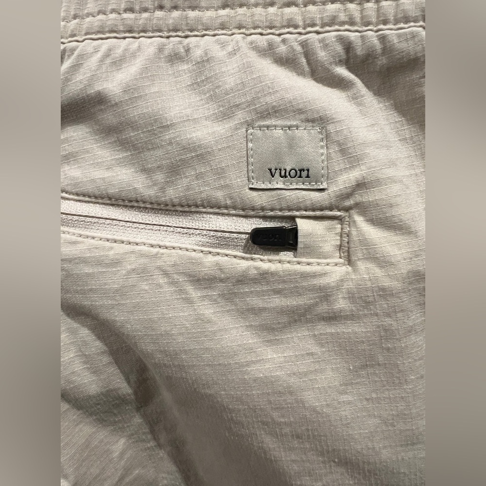 New: Vuori Vintage Ripstop DuraTerra Pant Natural Ladies Medium NWT - Picture 9 of 13
